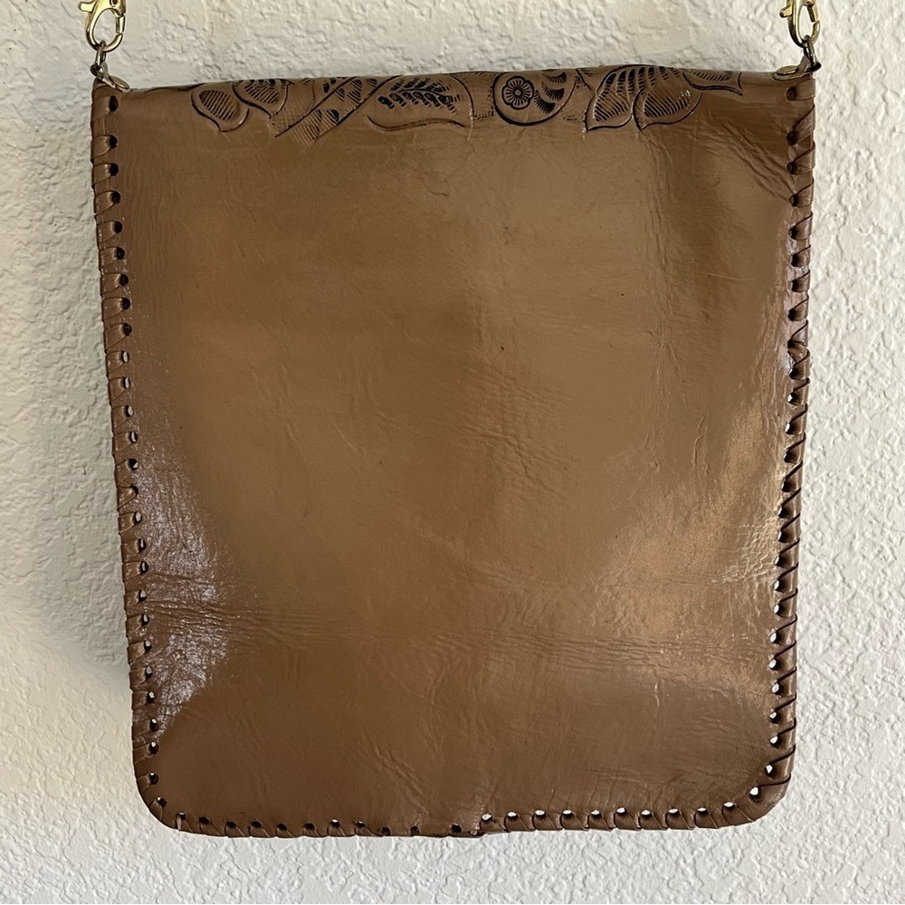 Floral Embossed Crossbody Bag Western Handmade Purse Tan Removeable Strap - Picture 5 of 8